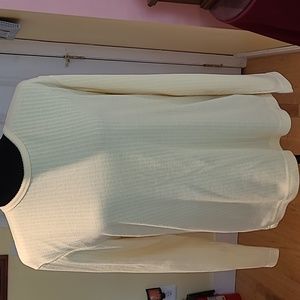 Ladies long sleeved top